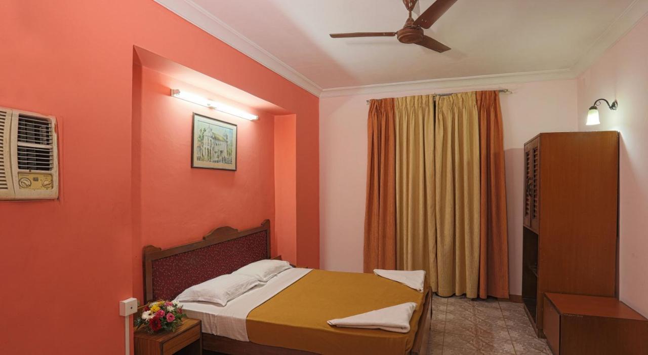 מלון פאנג'י Miramar Residency מראה חיצוני תמונה